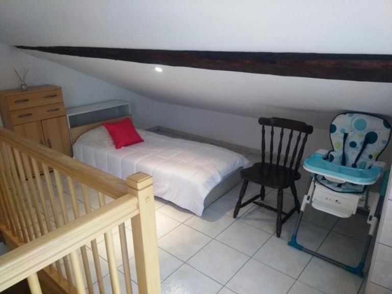 Appartement en location touristique pour 4 personnes Docelles Extérieur photo